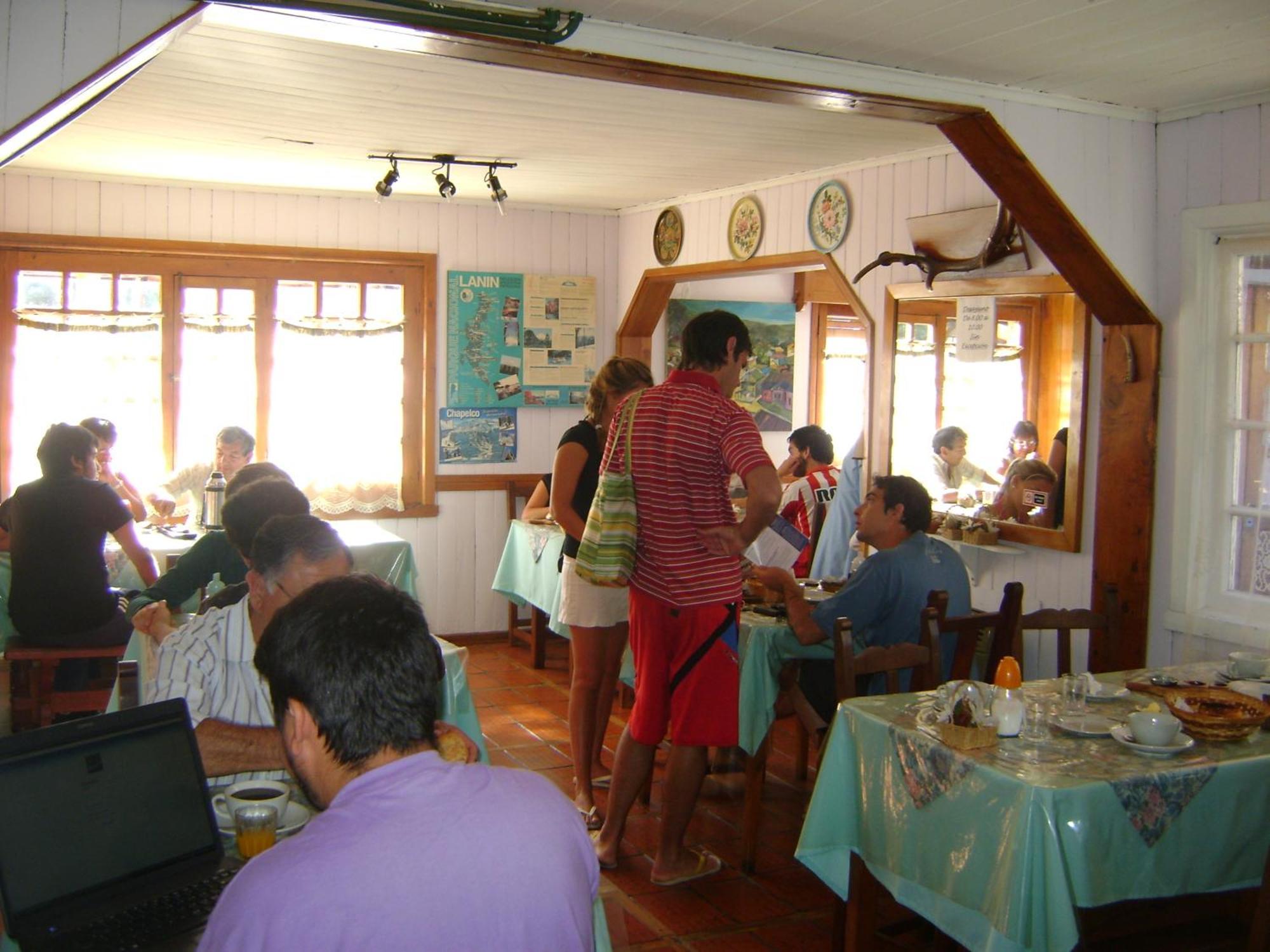 Hosteria Cumelen San Martín de los Andes Екстериор снимка