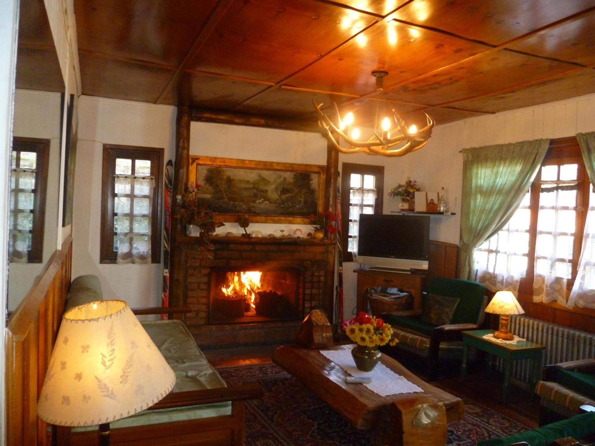 Hosteria Cumelen San Martín de los Andes Екстериор снимка